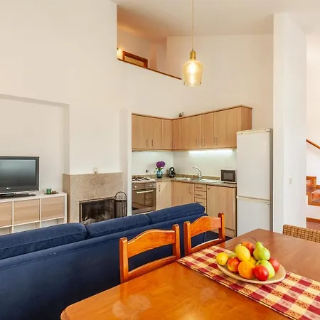 Дом отдыха Casa Nogueira - Minho's Guest Pousadouros (Vieira do Minho)